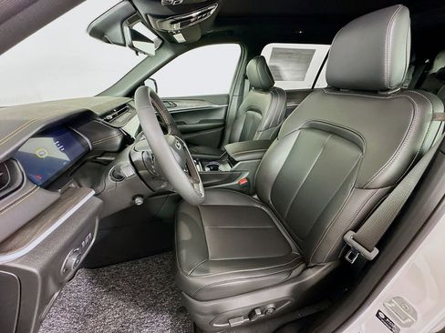 New 2026 Jeep Grand Cherokee L Limited AWD/4WD image 28