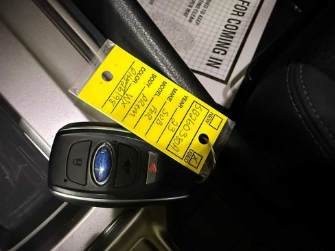 Used 2023 Subaru Forester Premium AWD/4WD image 38