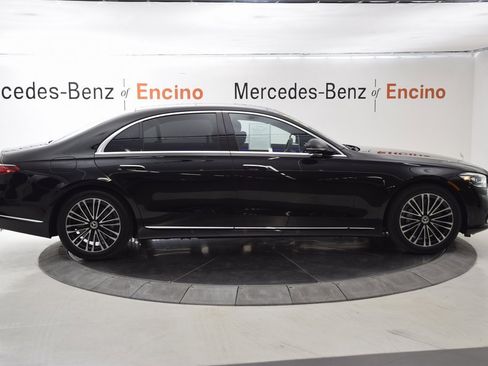 Used 2025 Mercedes-Benz S 580 4MATIC Sedan image 7