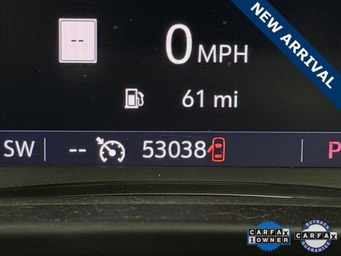 Certified 2023 GMC Acadia SLT w/ Preferred Package image 10