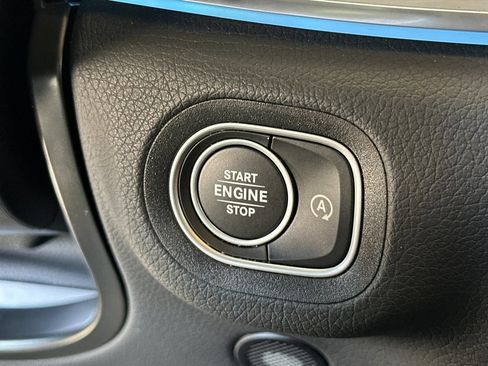Certified 2024 Mercedes-Benz GLE 450 4MATIC image 32