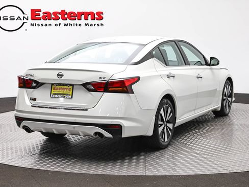 Used 2022 Nissan Altima 2.5 SV w/ SV Premium Package FWD image 5