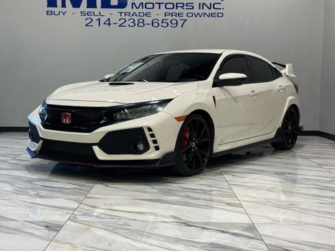 Used 2019 Honda Civic Type R image 2