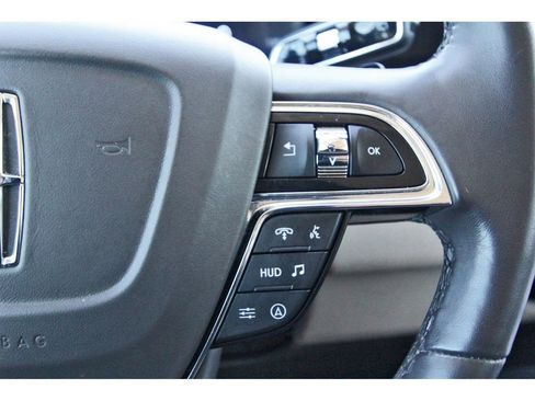 Used 2024 Lincoln Navigator Reserve image 17