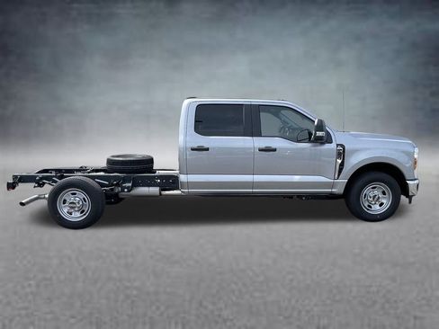 New 2024 Ford F350 XL w/ XL Chrome Package image 20