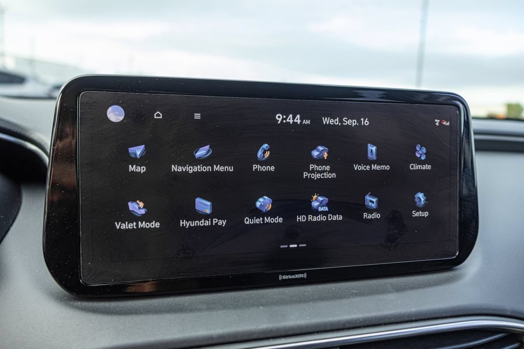 Used 2023 Hyundai Santa Fe SEL w/ Cargo Package FWD image 18