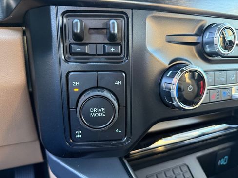 New 2026 Ford F350 Lariat w/ Lariat Premium Package image 27