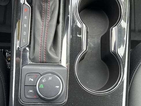 Used 2025 Chevrolet Blazer RS w/ Enhanced Convenience Package image 30