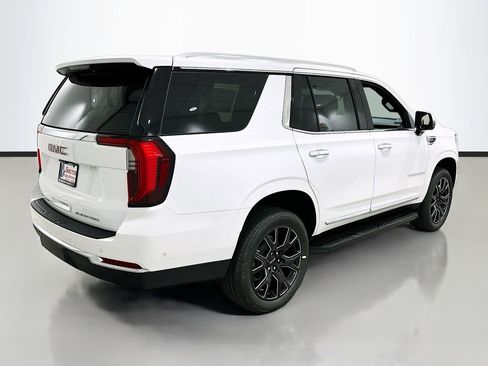 New 2026 GMC Yukon Elevation w/ Elevation Premium Package AWD/4WD image 7