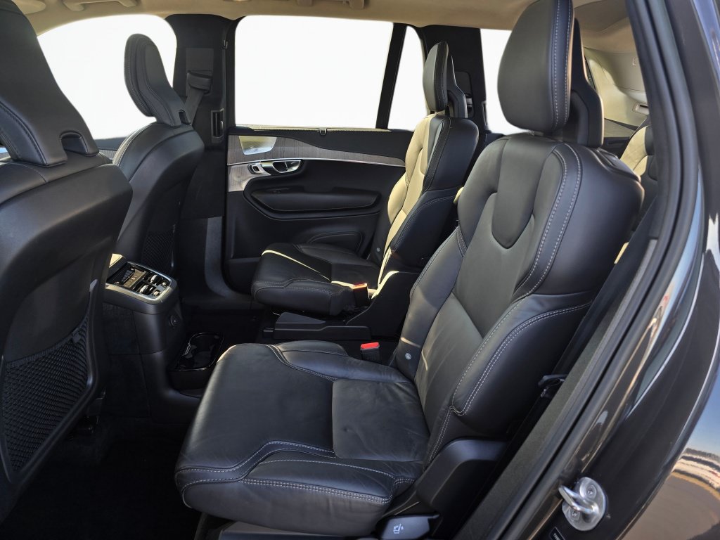 Used 2023 Volvo XC90 T8 Ultimate w/ Lounge Package AWD/4WD image 20