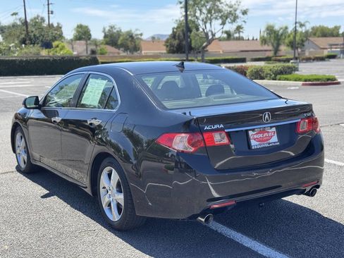 Used 2011 Acura TSX Sedan image 4