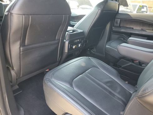 Used 2020 Ford Expedition Limited RWD image 24