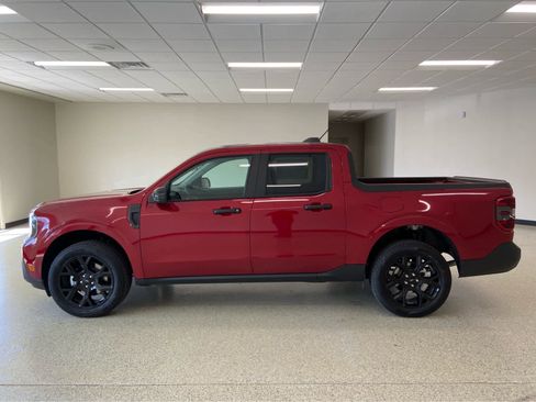 New 2025 Ford Maverick XLT w/ XLT Luxury Package image 10