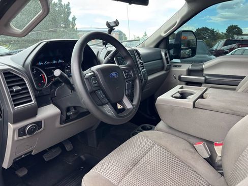Used 2018 Ford F250 XLT AWD/4WD image 10