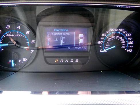 Used 2018 Ford Taurus SE image 15