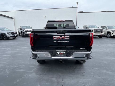 New 2026 GMC Sierra 3500 SLT w/ SLT Premium Package AWD/4WD image 6
