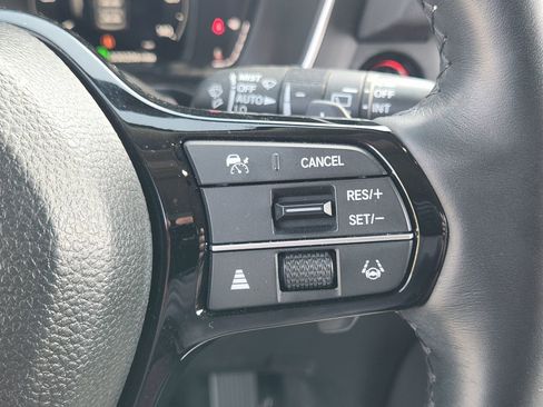 Used 2023 Honda Pilot Elite image 11