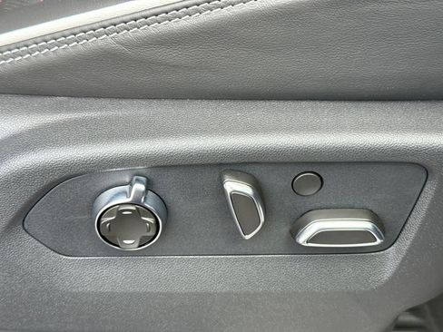 New 2026 GMC Sierra 1500 AT4X AWD/4WD image 39