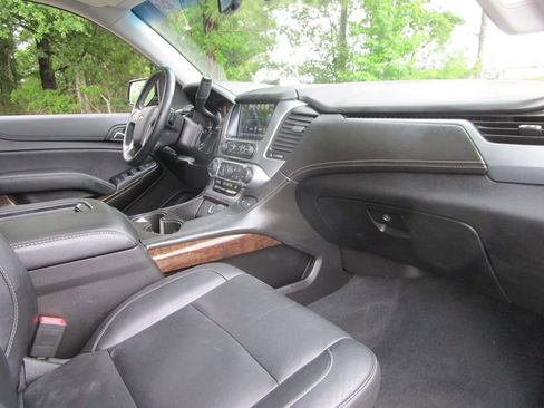 Used 2019 Chevrolet Tahoe LT RWD image 35