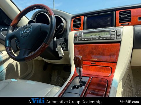 Used 2006 Lexus SC 430 Convertible RWD image 28