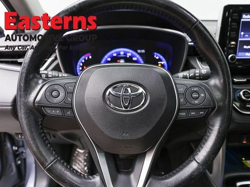 Used 2022 Toyota Corolla Cross XLE w/ Convenience Package AWD/4WD image 10