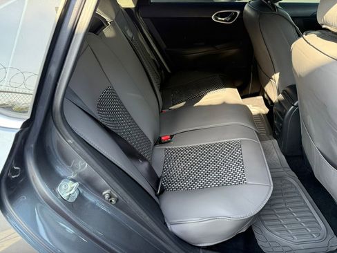 Used 2018 Nissan Sentra SR w/ SR Midnight Edition Package FWD image 14
