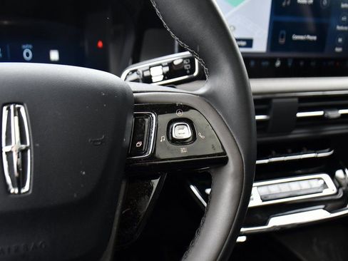 Used 2023 Lincoln Corsair AWD w/ Equipment Group 101A image 33