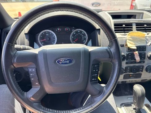 Used 2012 Ford Escape XLT FWD image 33