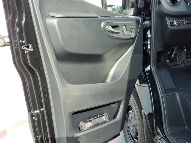 New 2026 Mercedes-Benz Sprinter 2500 image 13