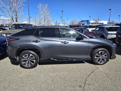 Used 2024 Lexus RZ 450e Premium w/ Technology Package image 16