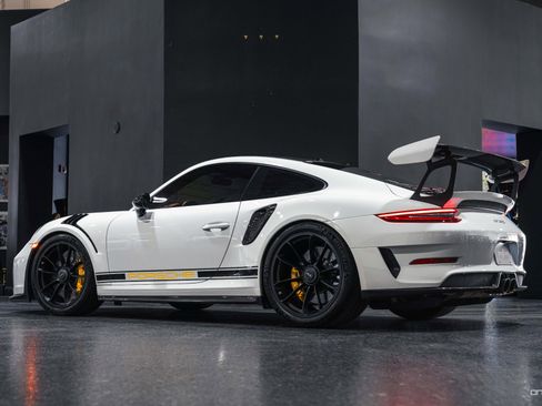 Used 2019 Porsche 911 GT3 RS image 18