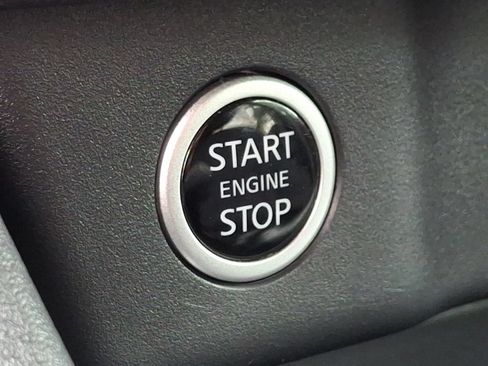 Used 2023 Nissan Rogue S AWD/4WD image 26