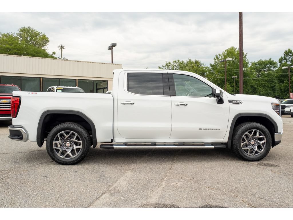 New 2026 GMC Sierra 1500 SLT w/ SLT Premium Plus Package AWD/4WD image 9