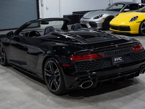 Used 2021 Audi R8 V10 image 4