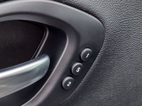 Used 2020 Jeep Cherokee Limited image 13