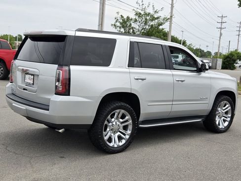 Used 2019 GMC Yukon SLT w/ Premium Edition AWD/4WD image 5