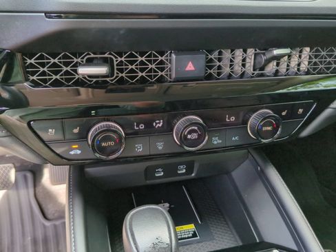 Certified 2024 Honda Accord Touring image 27