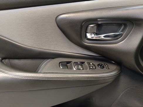 Used 2023 Nissan Murano S AWD/4WD image 27