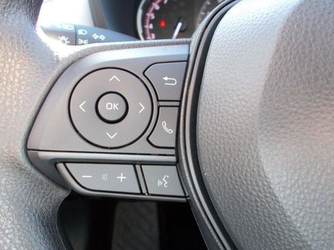 Certified 2025 Toyota RAV4 XLE w/ Convenience Package image 20