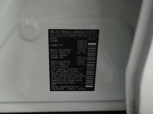 Used 2018 Nissan Rogue S FWD image 27
