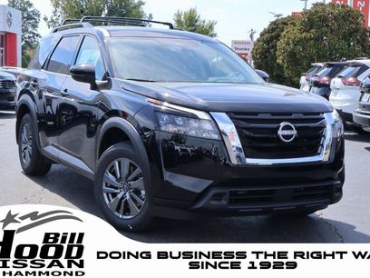 New 2025 Nissan Pathfinder SV
