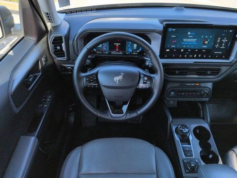 Used 2025 Ford Bronco Sport Badlands AWD/4WD image 15
