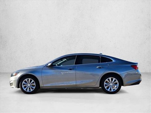 Used 2024 Chevrolet Malibu LT image 9