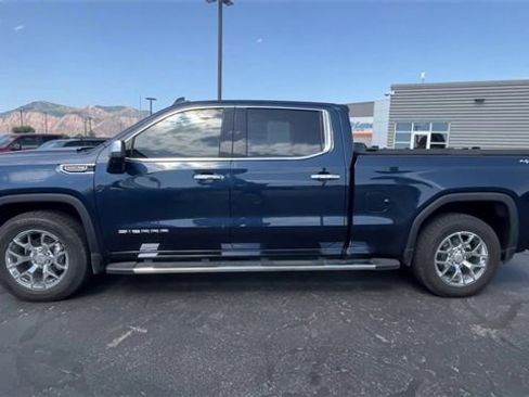 Used 2023 GMC Sierra 1500 SLT w/ SLT Premium Plus Package image 4