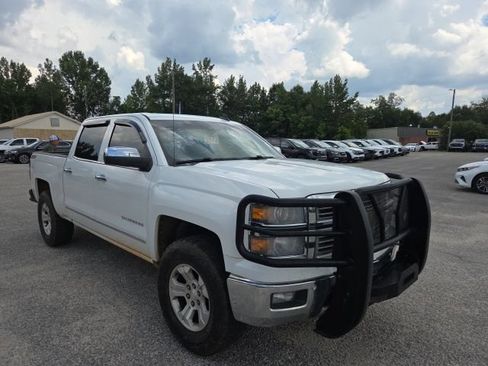 Used 2015 Chevrolet Silverado 1500 LTZ Z71 w/ LTZ Plus Package AWD/4WD image 5