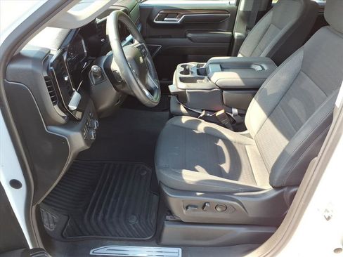 Used 2023 Chevrolet Silverado 1500 LT AWD/4WD image 12