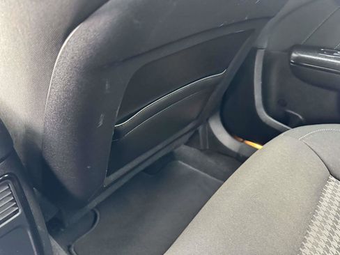 Used 2023 Dodge Charger R/T w/ Blacktop Package image 21