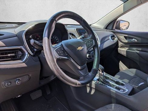 Used 2022 Chevrolet Equinox LT FWD image 9