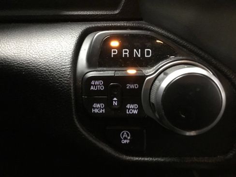 Used 2021 RAM 1500 Big Horn AWD/4WD image 33