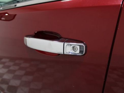 Used 2017 GMC Canyon SLT w/ Trailering Package image 15